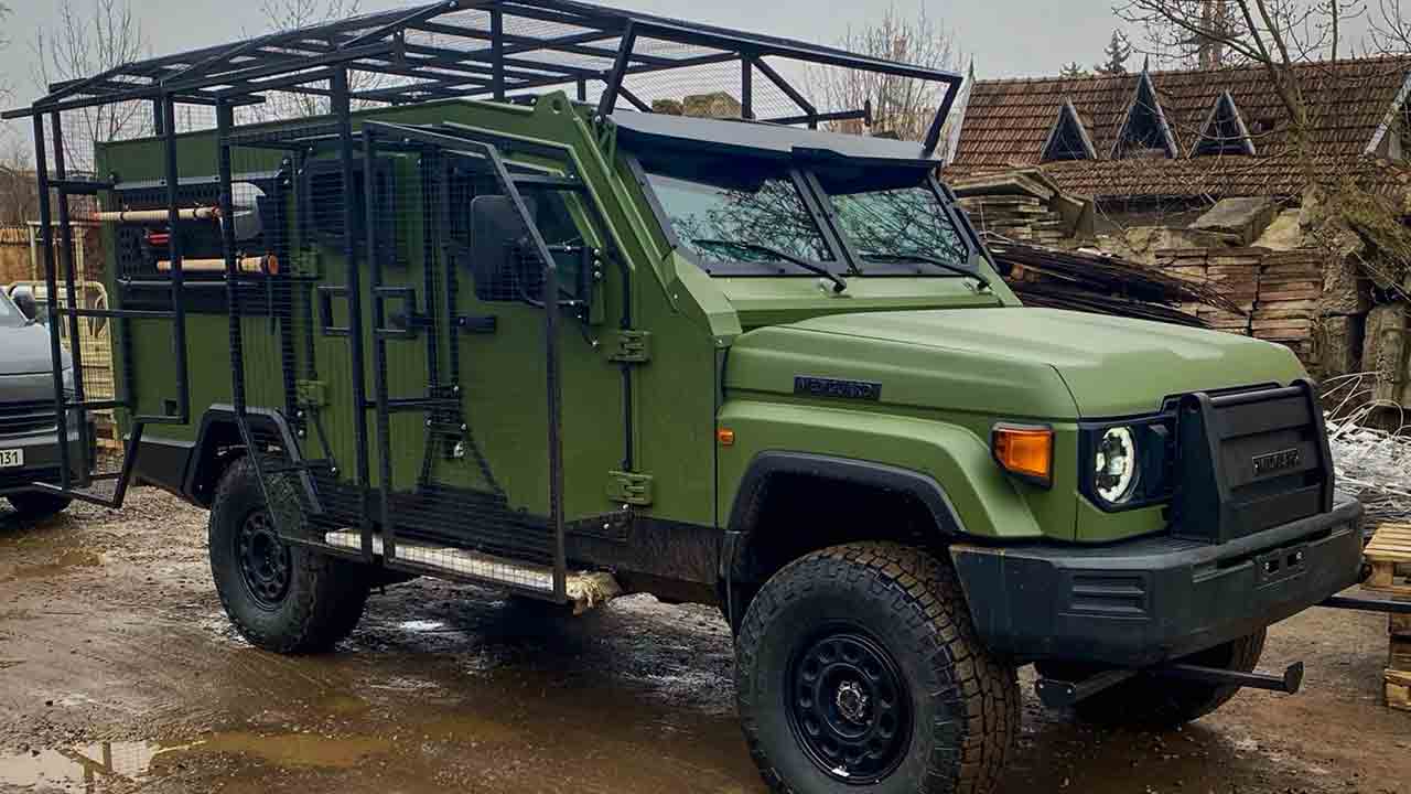 Ambulância blindada MEDIGUARD. Facebook @deutschebotschaftkyjiw