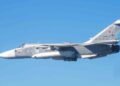 Rafales franceses interceptam dois Su-24M russos no espaço aéreo dos países bálticos. Foto: X @EtatMajorFR